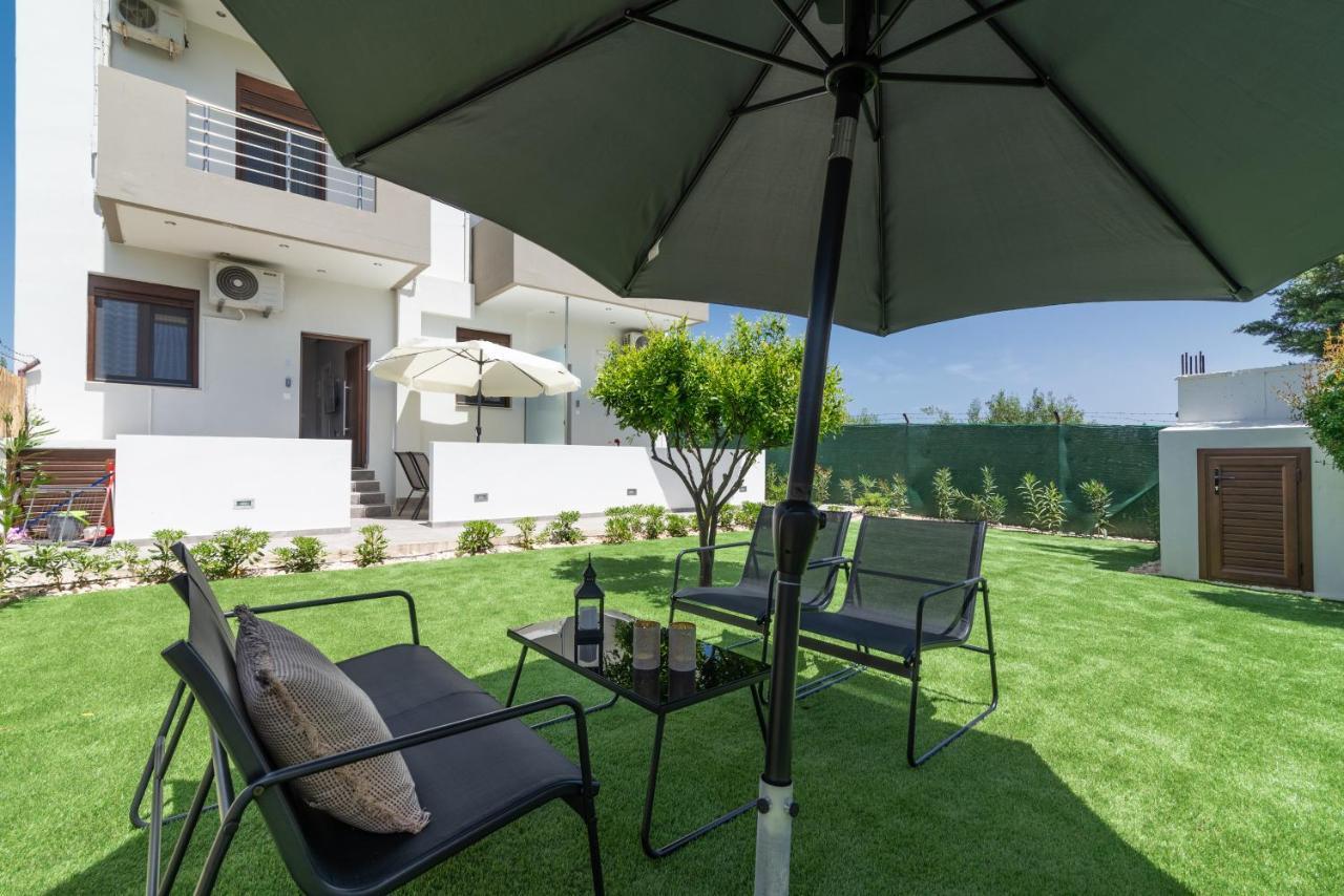 Gazi Cozy House With Pool Near Beach מראה חיצוני תמונה