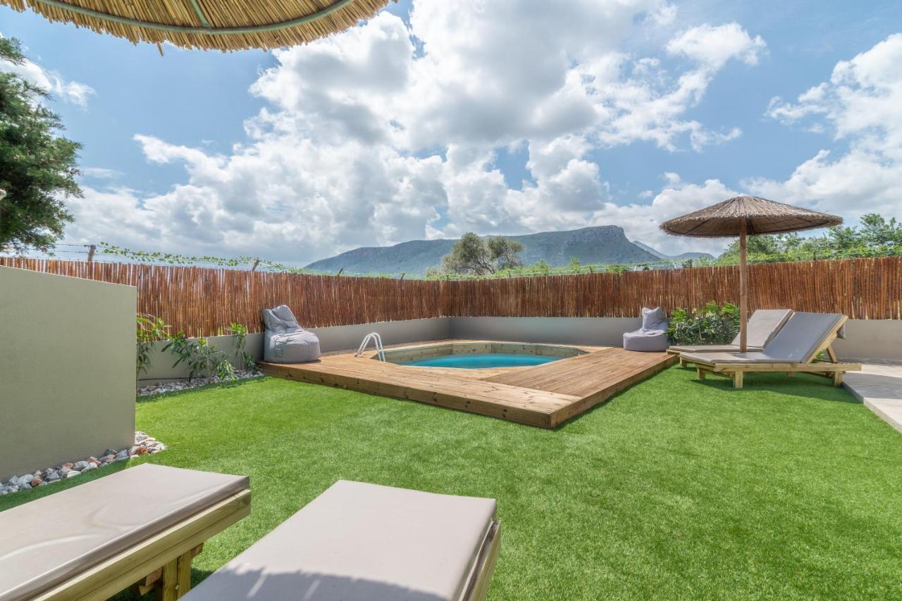 Gazi Cozy House With Pool Near Beach מראה חיצוני תמונה